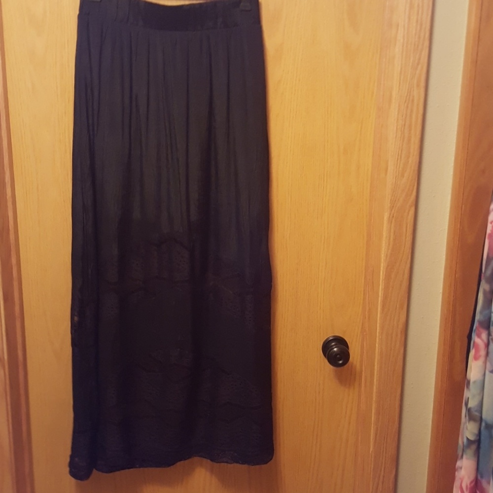 maxi skirt